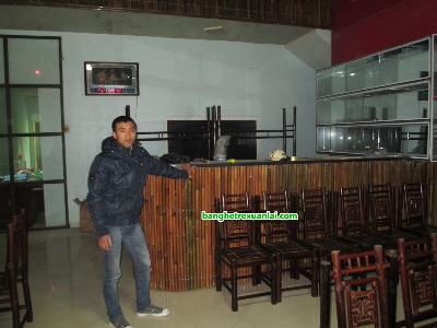 Quầy bar tre